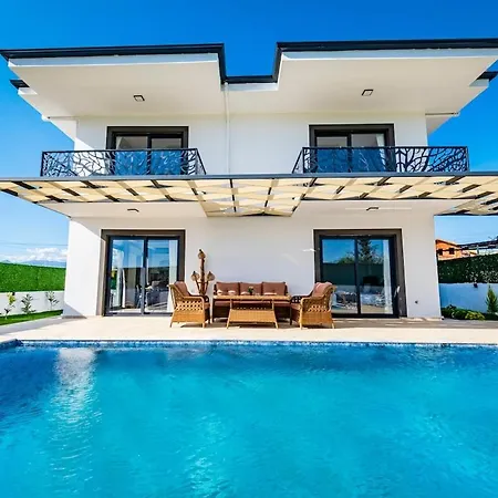 Ece Fethiye Seydikemer * Kemer (Menekse Mahallesi)